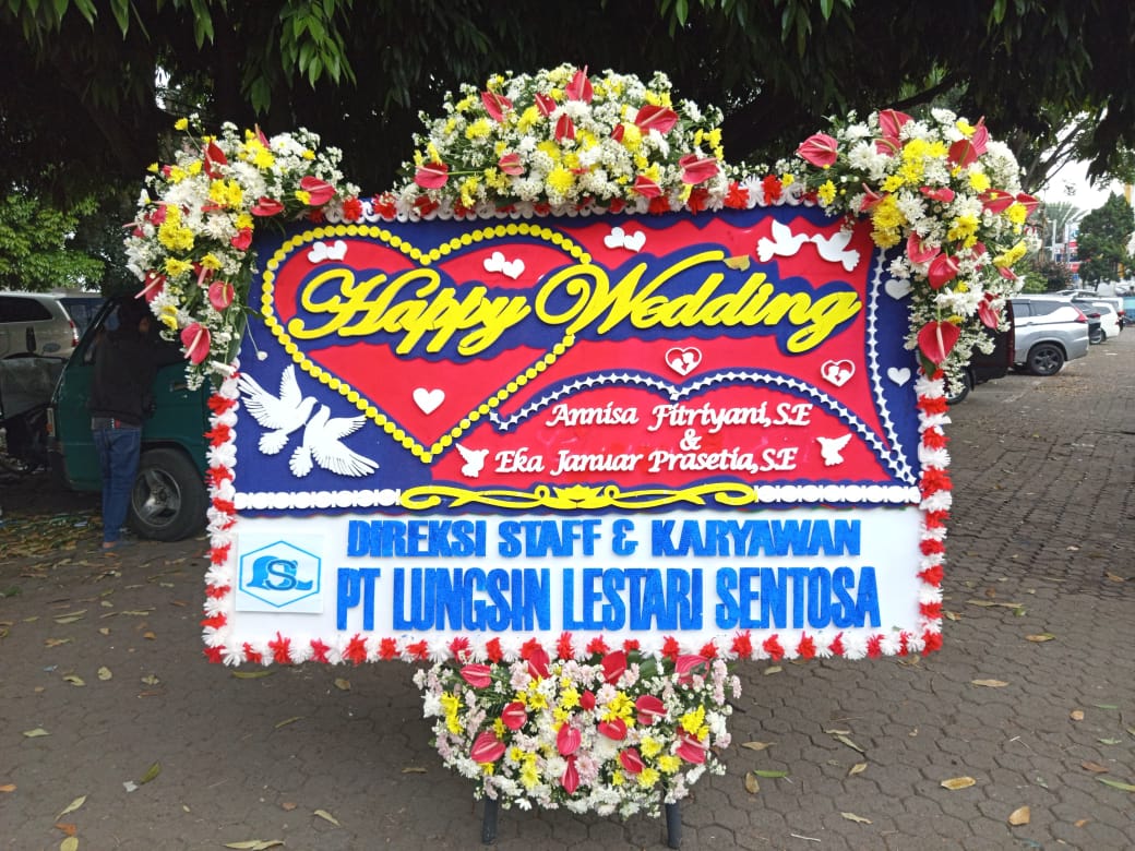 karangan bunga di pangandaran